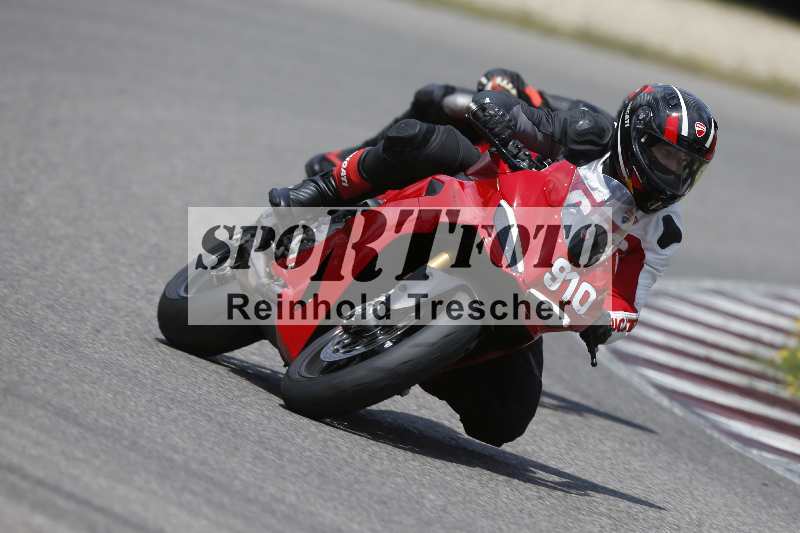 /21 17.06.2026  Ducati Schweiz Track Warmup ADR/Gruppe gruen/910